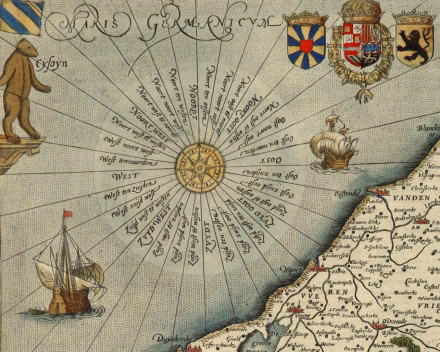 detail van Gerard de Jode's kaart die Galerie Saint-Clair aanbiedt, met kompasroos, één van de vier 'beren' en de wapenschilden van het graafschap Vlaanderen en het Spaans Koningshuis